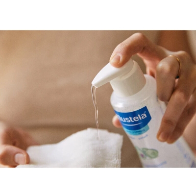 Mustela Physiobebe Durulama Gerektirmeyen Temizleyici Sıvı 300ml