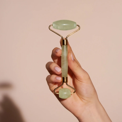 Pelcare Jade Face Roller